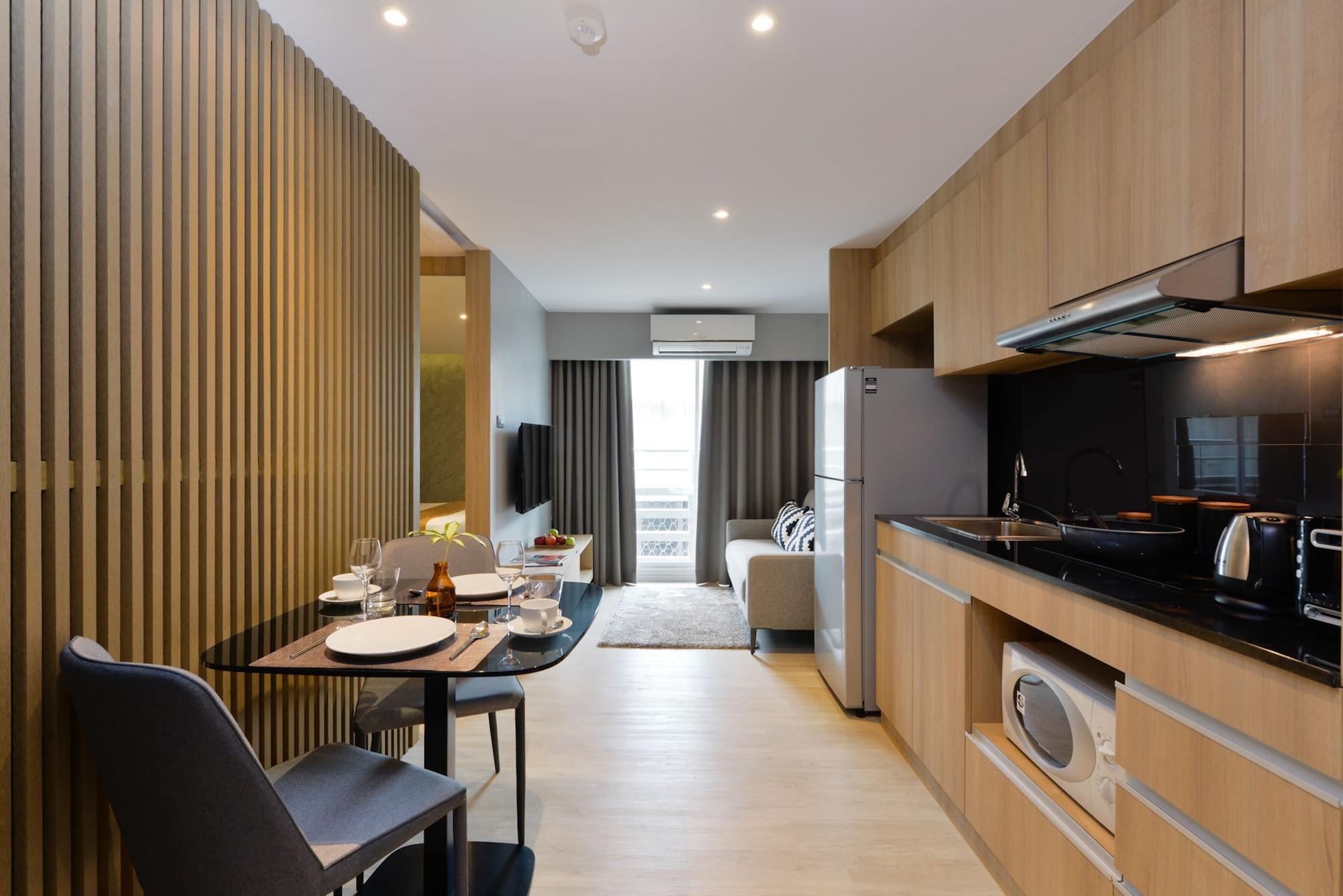Aspira Tropical Residence Thong Lor Bangkok Exterior photo